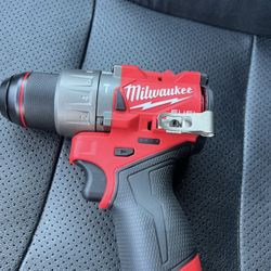 Milwaukee Fuel 1/2 Hammer Drill 