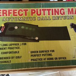 Perfect Practice Putting Mat - 9’ Automatic Ball Return