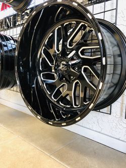 CENTRAL TIRES 2 locations Phoenix & Tempe 6️⃣0️⃣2️⃣➖2️⃣7️⃣6️⃣➖1️⃣7️⃣3️⃣2️⃣ 💥 TIRES 💥 WHEELS 💥 ALIGNMENT 💥 SUSPENSION 💥 DROP KITS 💥 LEVELING K