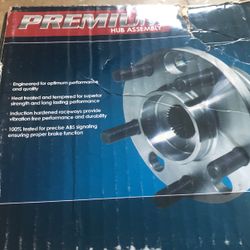 Saturn and SAAB Hub Assembly 