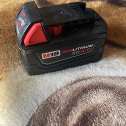 M 18 Charger 