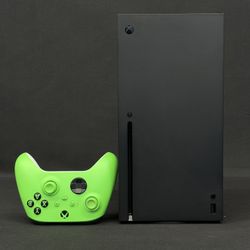 Xbox Series X 1TB Disc Edition 