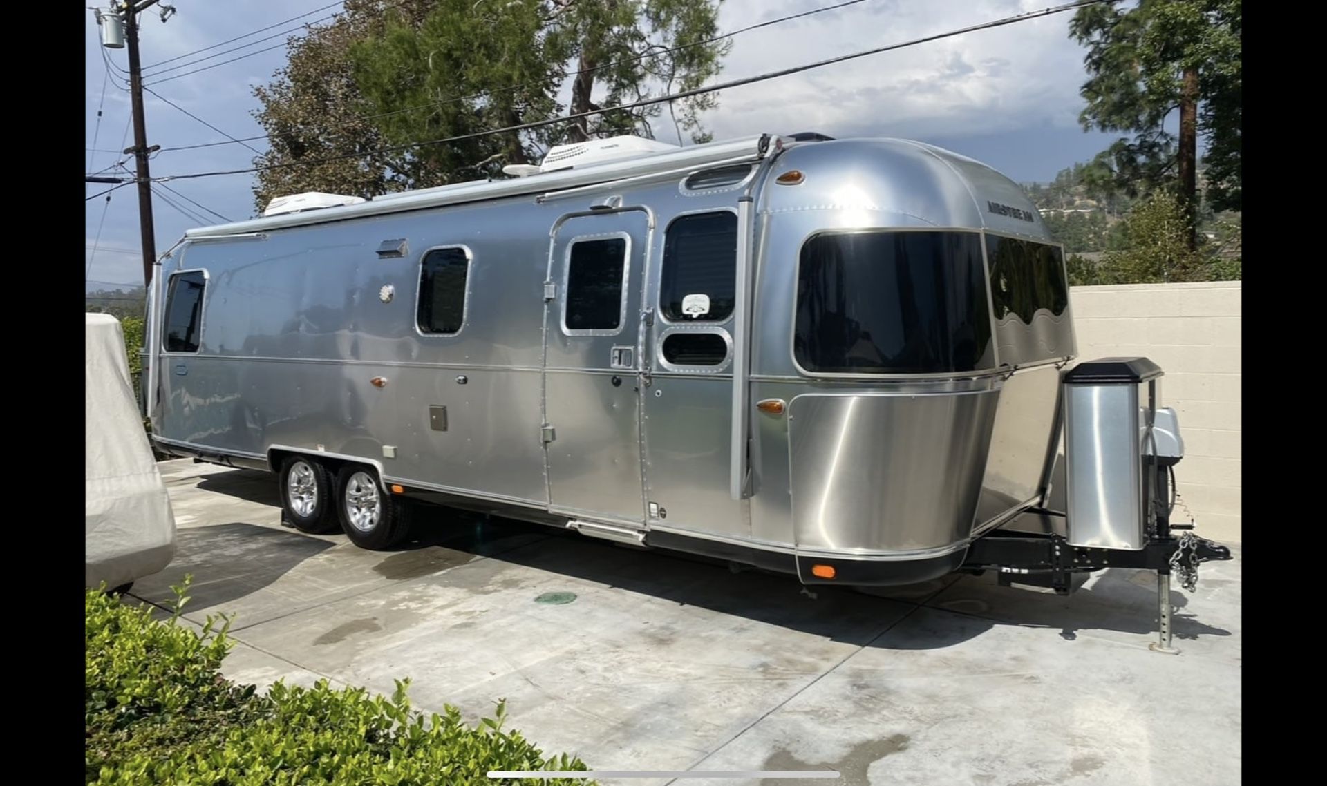 2020 Airstream Classic 30RB