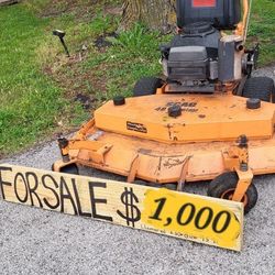 RIDE ON LAWN MOWER  INDUSTRIAL