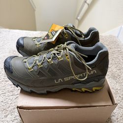 **Brand New** La Sportiva Mens Ultra Raptor II Leather GTX Hiking Shoes