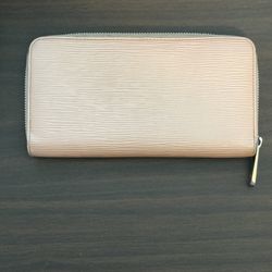 Louis Vuitton Zippy Wallet
