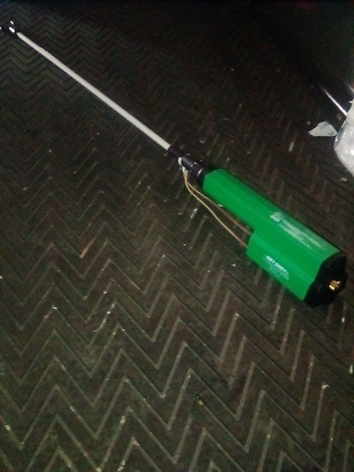 Hot Shot The Green One Cattle Prod HS2000