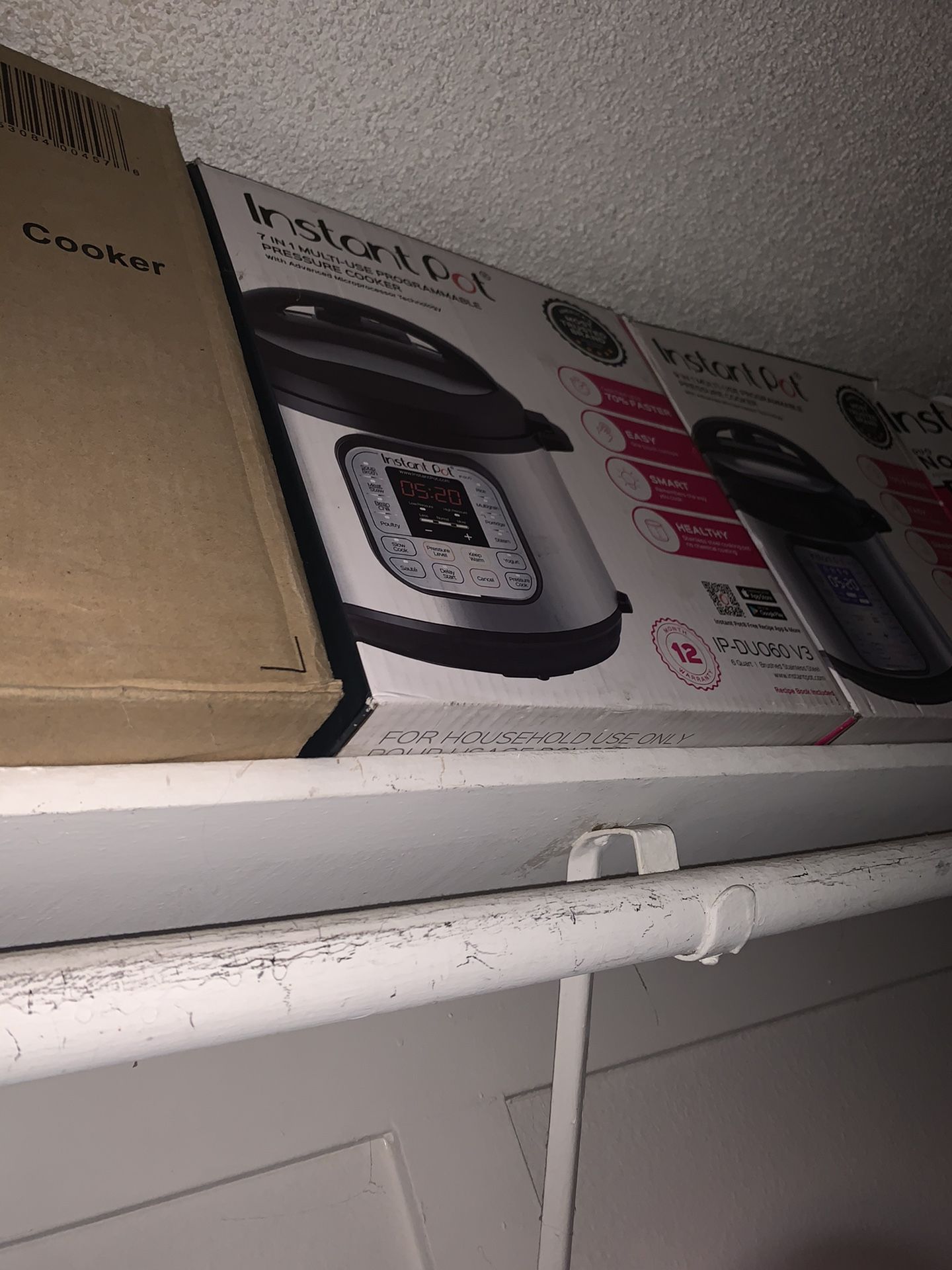 Instant Pot Duo 60 6 Quart New In Box, Never Used