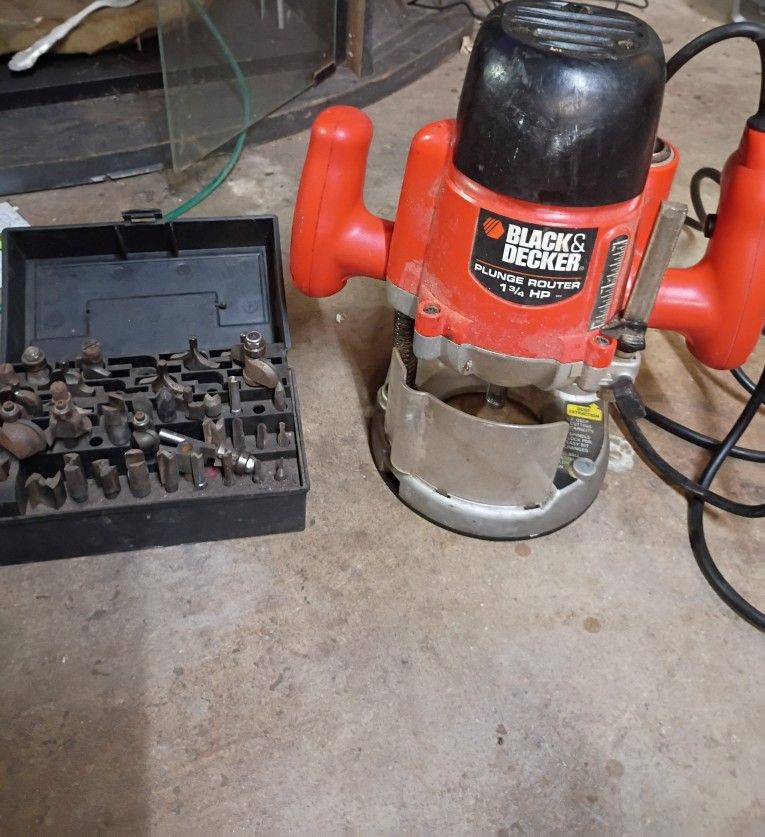Black And Decker Router 