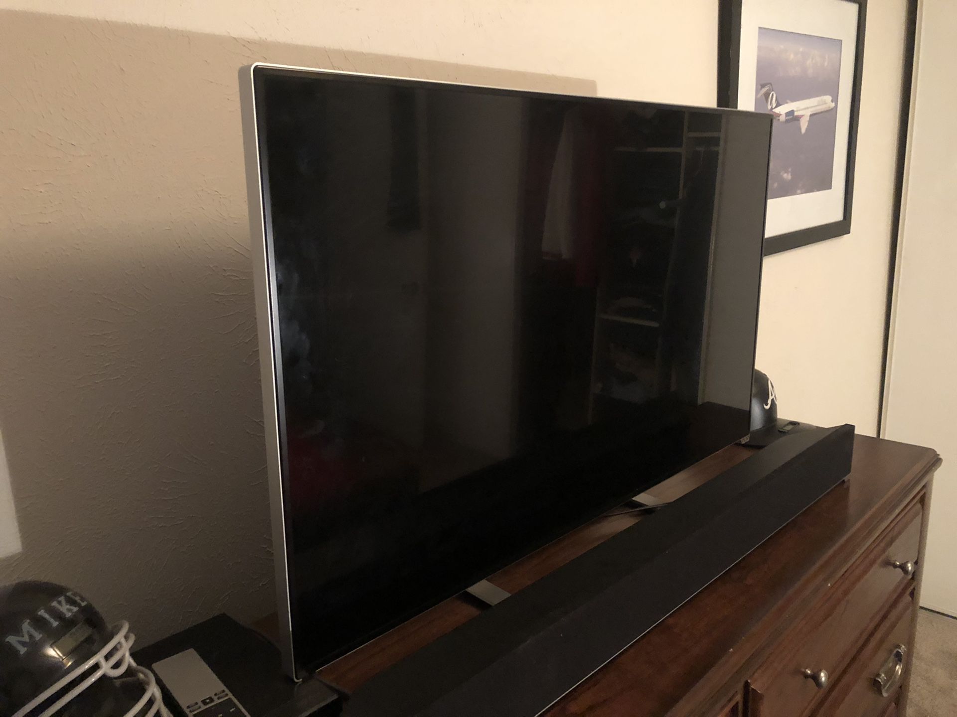Vizio 42’ smart TV with original box.