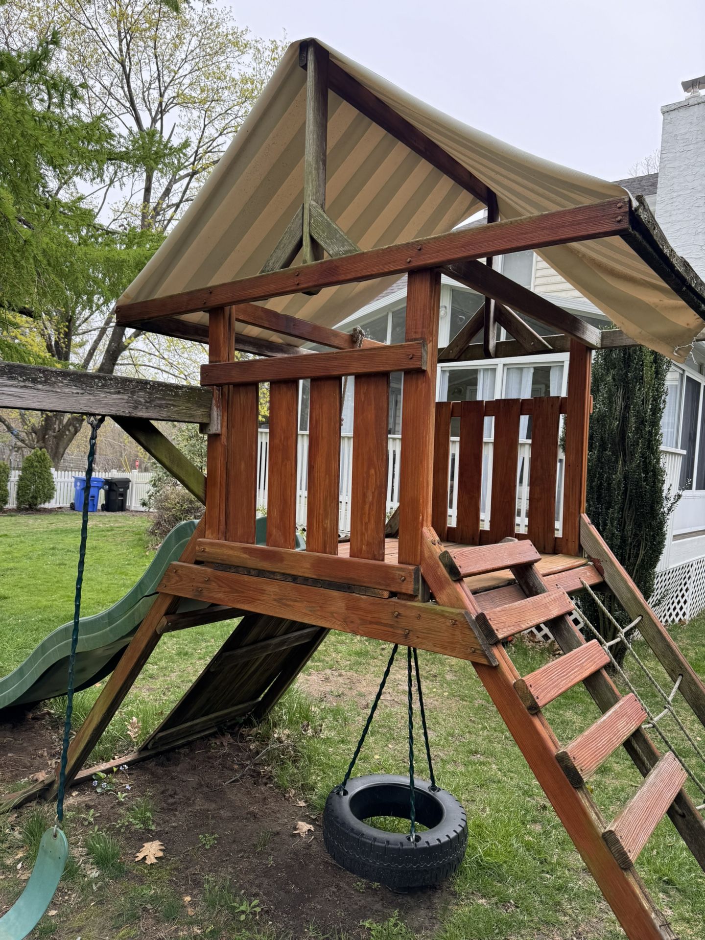 Free Kids Yard Set In Medford