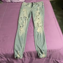 Ripped Jeans 
