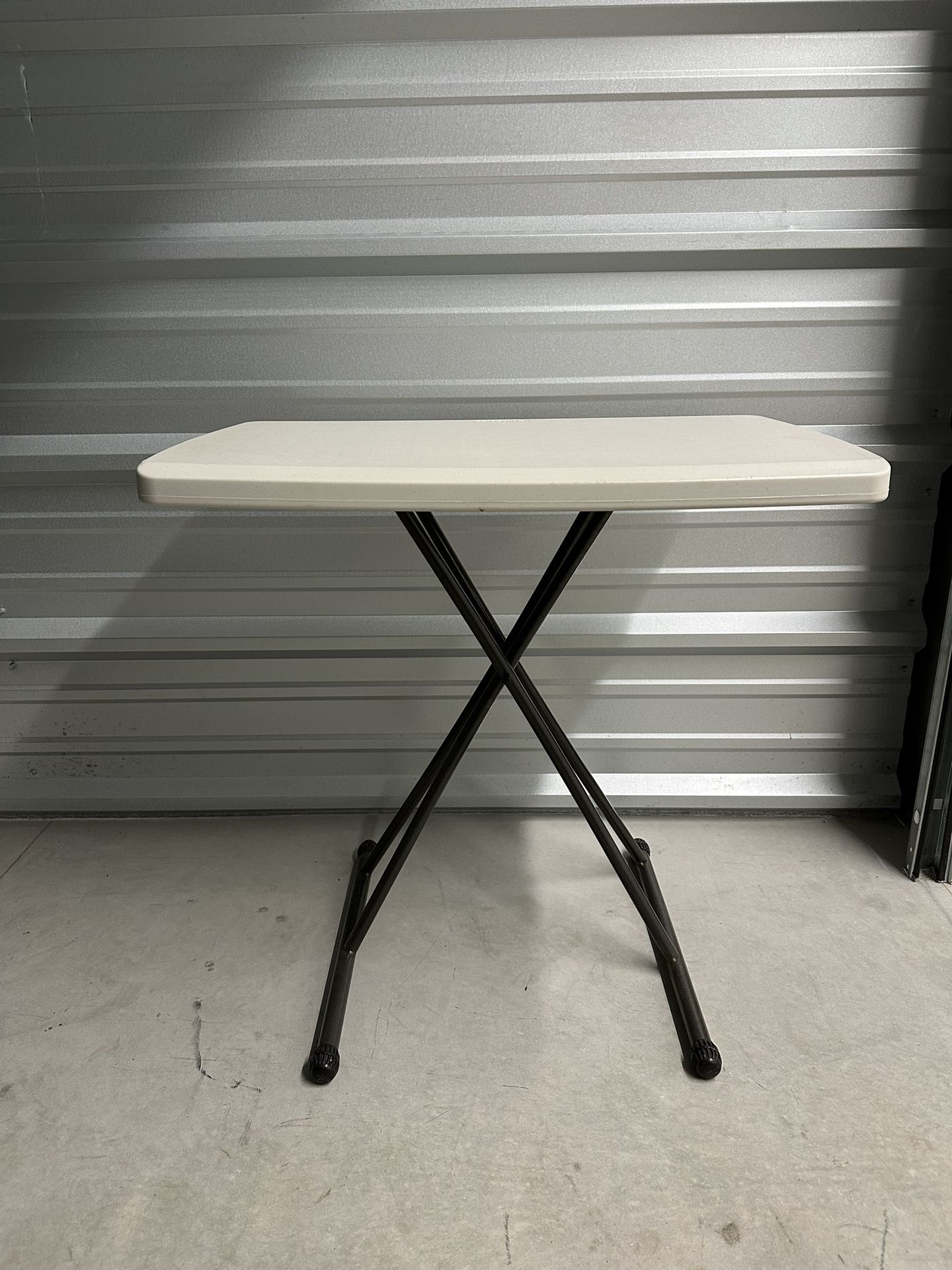 Lifetime 26-Inch Personal Folding Table