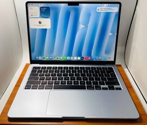 Apple MacBook AIR 13” 2025 M4 24GB 512GB Like New Fully Functional