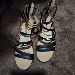 Sandals Size 8-1/2