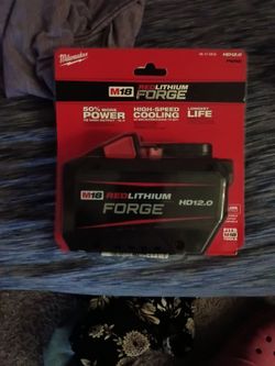 12 amp hour Milwaukee lithium forged battery