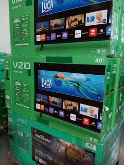 40" screen led smart tv by vizio.  Free Wallmount Bracket.