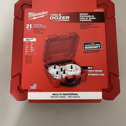 Brand New Milwaukee Hole Dozer General Purpose Bi-Metal Hole Saw Set (21-Piece)