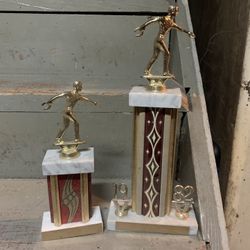 Old Horse Shoe Throwing Trophies 