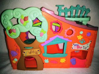 Littlest Pet Shop Treehouse