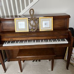 Baldwin Piano 