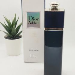 DIOR 

Dior Addict Eau de Parfum

3.4 fl 