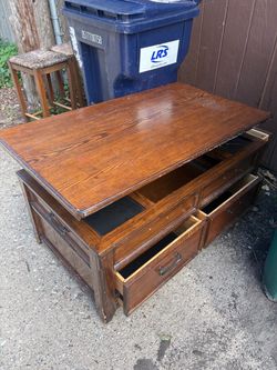 Free coffee table