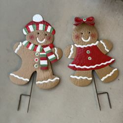 Outdoor Christmas Decorations Gingerbread House Theme 