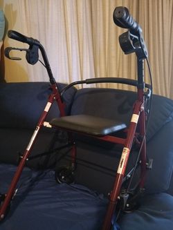 Walker Rollator with seat