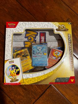 Pokémon TCG 30th Celebration Poster Collection Box