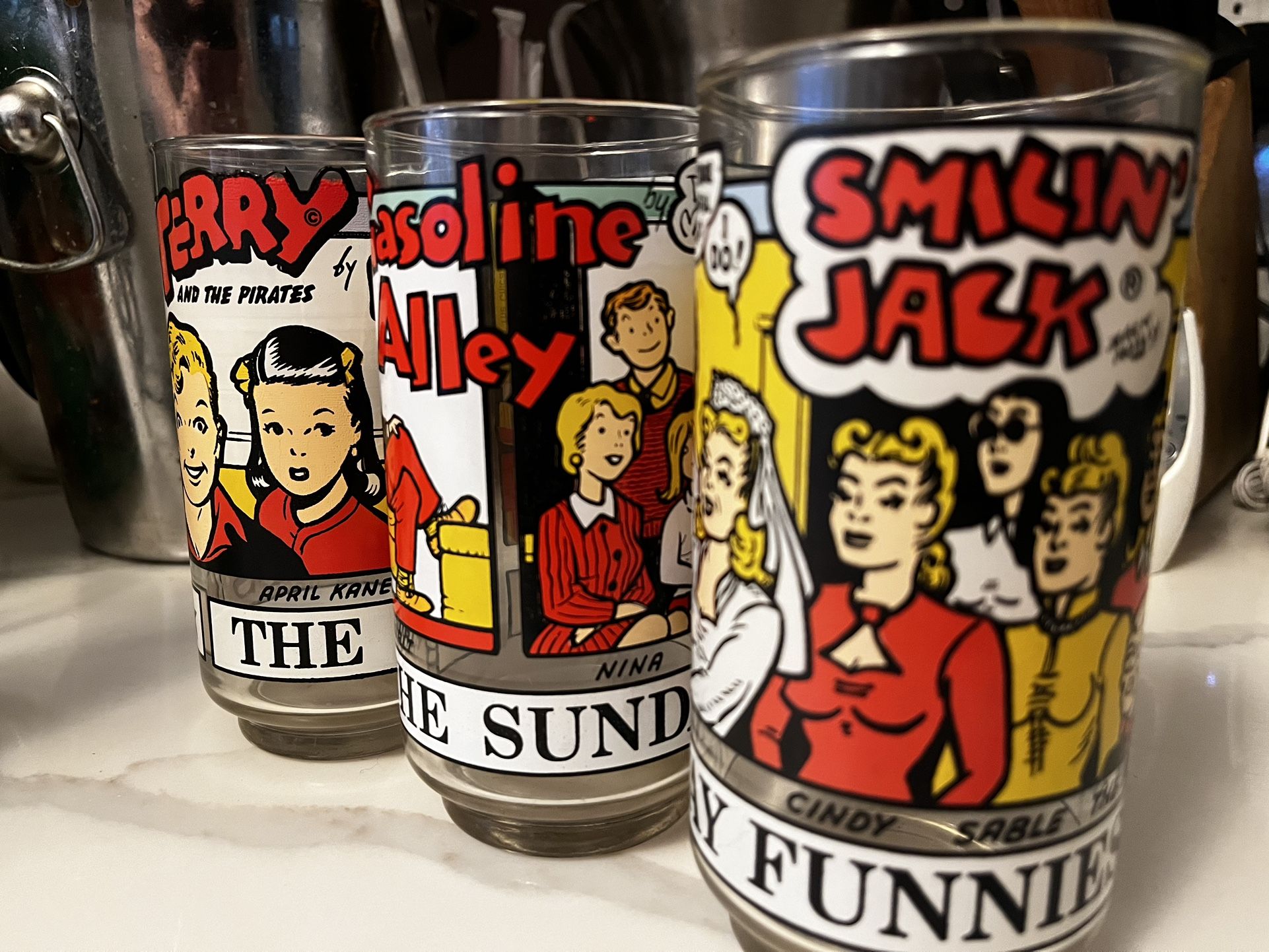 Vintage 1976 The Sunday funnies glasses