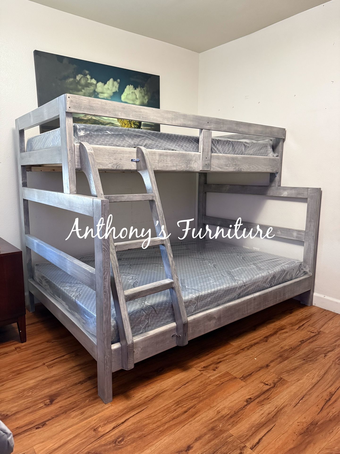 Twin Bunk Bed With Memory Foam Mattress