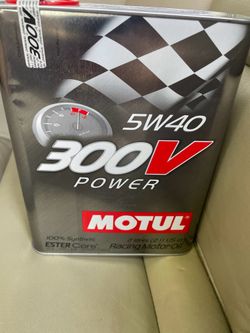 Motul 300V Power Synthetic-Ester Racing Oil | 5W40 2L