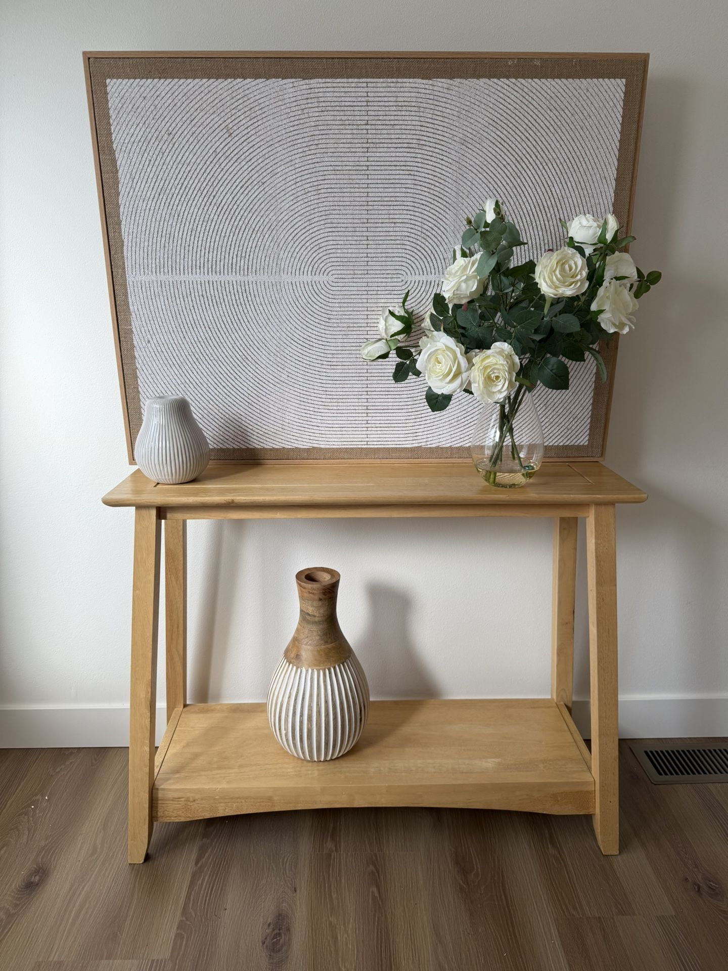 Console Table / Entry Table
