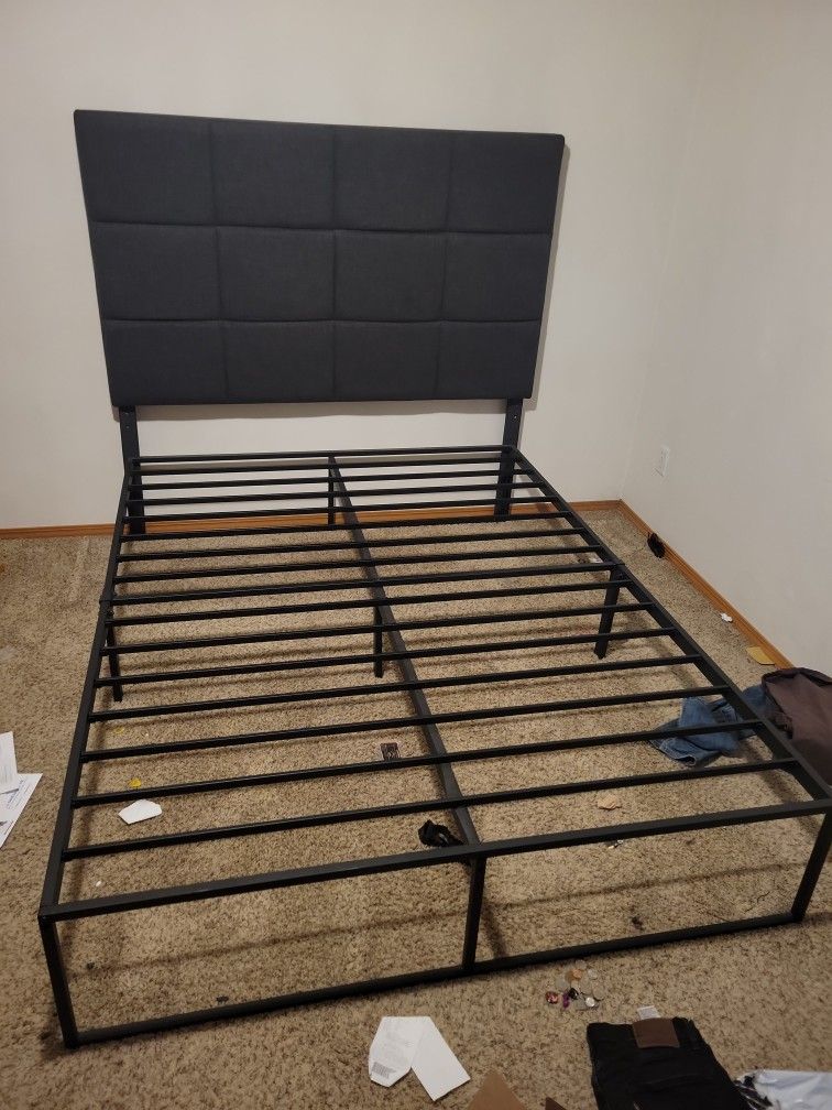 Bed Frame With Head Board