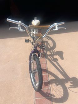 Girls bike