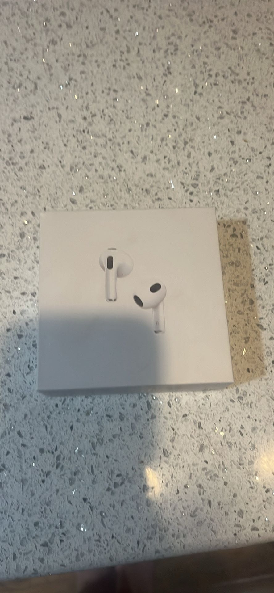 AirPod Gen 3