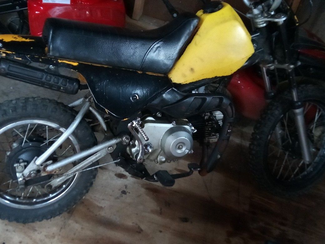 Baja 110cc dirt bike
