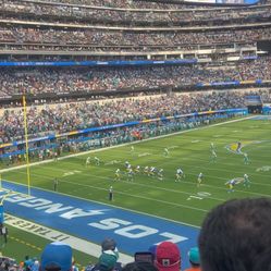 Chargers vs Eagles $900