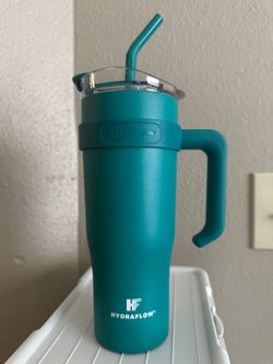 Hydraflow Tumbler - Green - Never Used