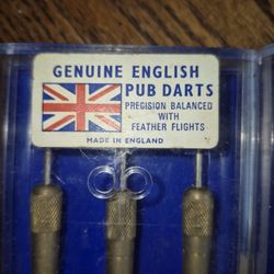 Vinfage English Pub Darts 