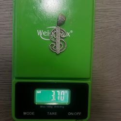 Gold Pendant 10kt  with Diamond cover 