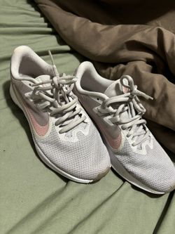 Running/Walking Shoes