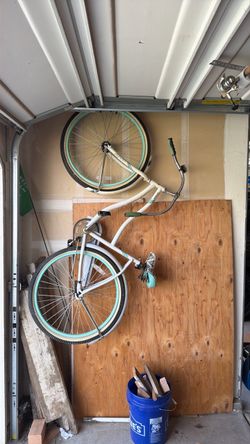 Used women’s bike