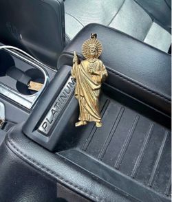 San Judas pendant 10k gold