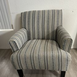 Accent Chair (Living Spaces)