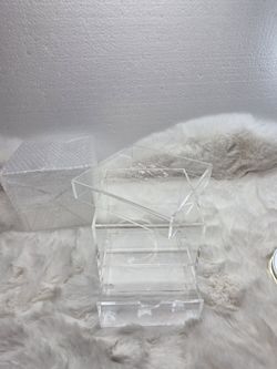 Dose of Roses Acrylic Jewelry Box