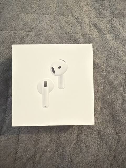 *best Offer*AirPod 4’s (ANC)
