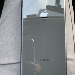 UNLOCKED IPHONE 8 PLUS / LIMITED STOCK 