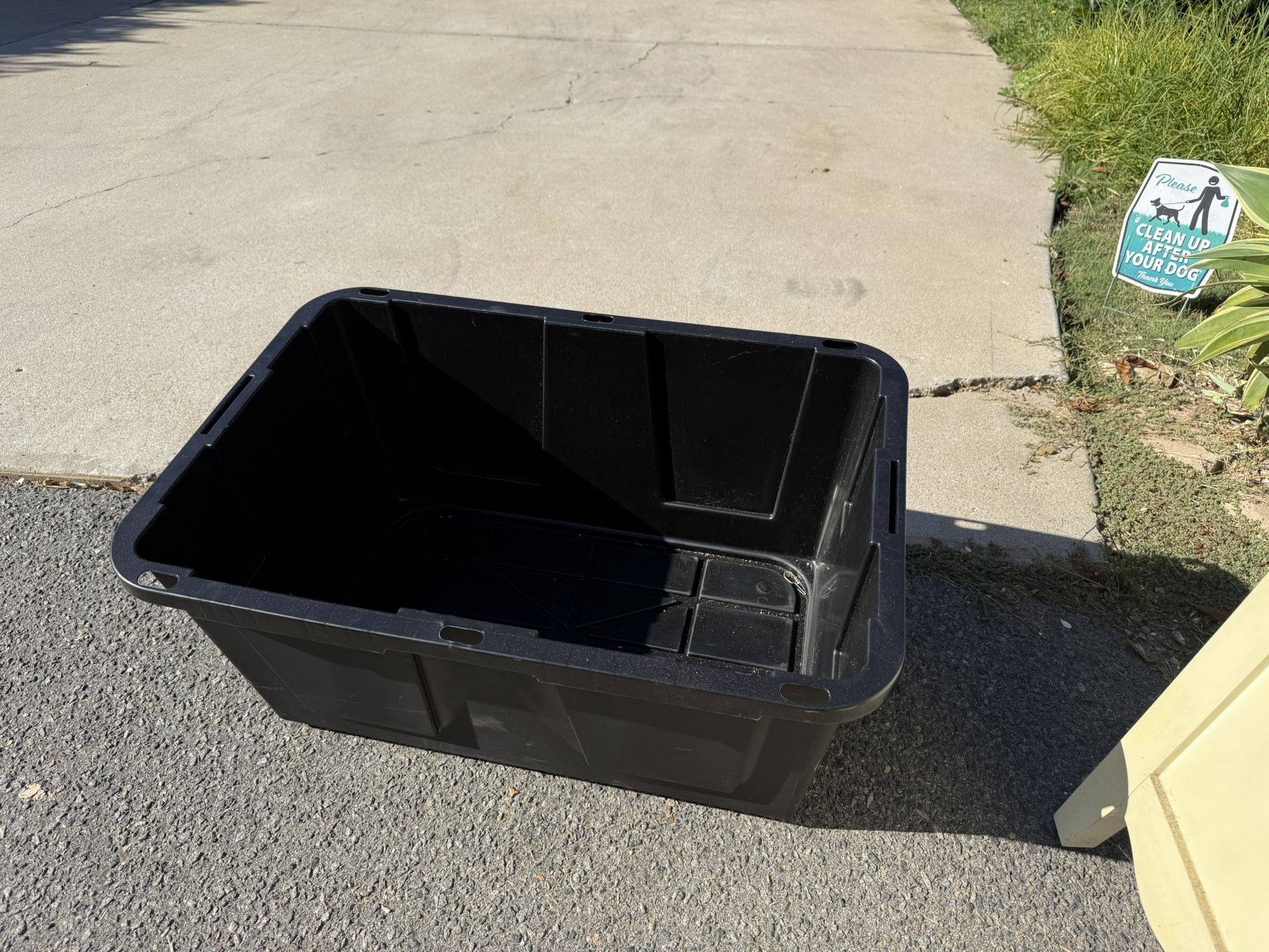 Free Large Heavy Duty Bin, No Lid, 